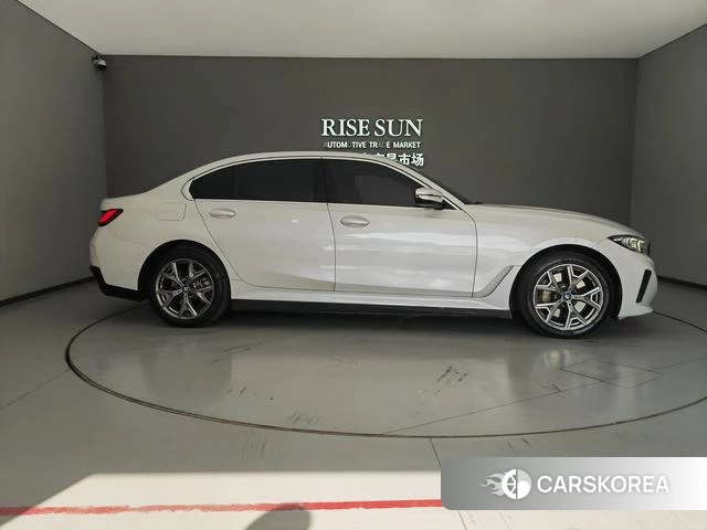 BMW i3 2022 Белый из Китая, фото 4