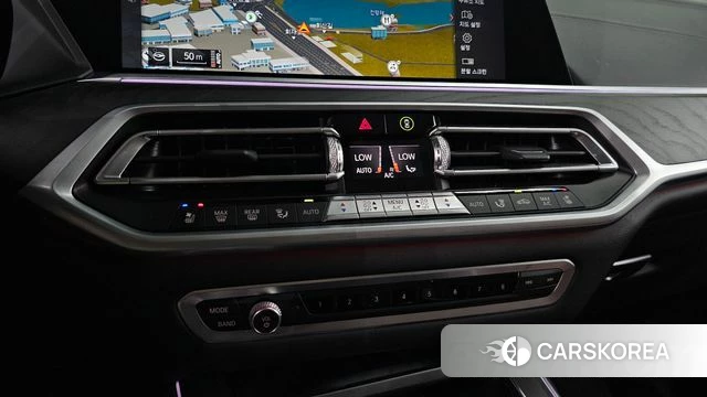 BMW X7 (G07) 2021 Черный из Кореи, фото 4