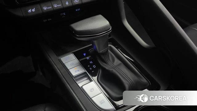Hyundai Avante Hybrid (CN7) 2022 Серебристо-серый из Кореи, фото 4