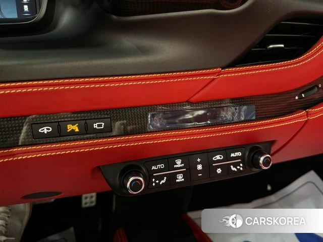 Ferrari F8 Spider 2021 Черный из Кореи, фото 4