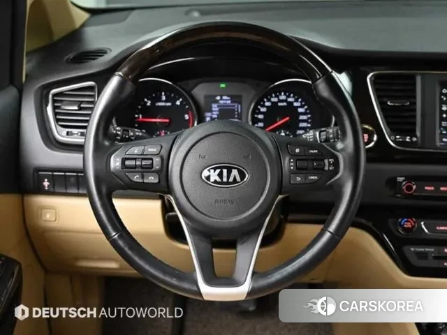 Kia The New Carnival 2018 Белый из Кореи, фото 4