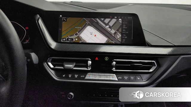 BMW 1 Series (F40) 2024 Белый из Кореи, фото 4