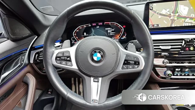 BMW 5 Series (G30) 2023 Серый из Кореи, фото 4