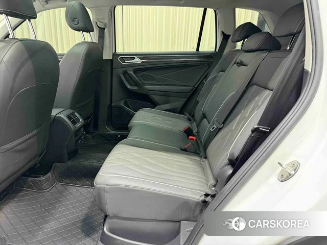 Volkswagen Tiguan L 2023 Белый из Китая, фото 4