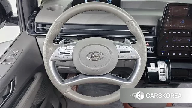 Hyundai Staria 2022 Белый из Кореи, фото 4