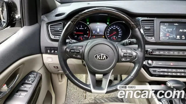 Kia The New Carnival id 2693632 из Кореи 4