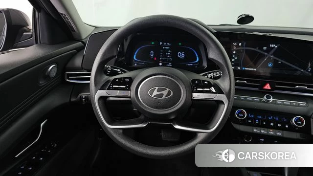 Hyundai The New Avante (CN7) 2024 Серый из Кореи, фото 4