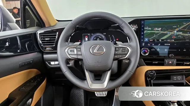 Lexus NX350h Second generation 2025 Песочный из Кореи, фото 4