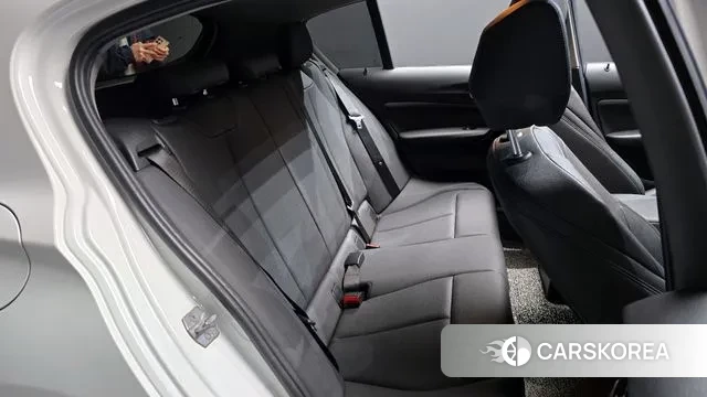 BMW 1 Series (F20) 2018 Белый из Кореи, фото 4