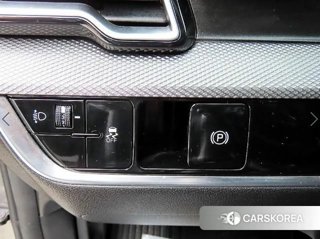 Kia Sportage 5th Generation 2022 Серебристо-серый из Кореи, фото 4