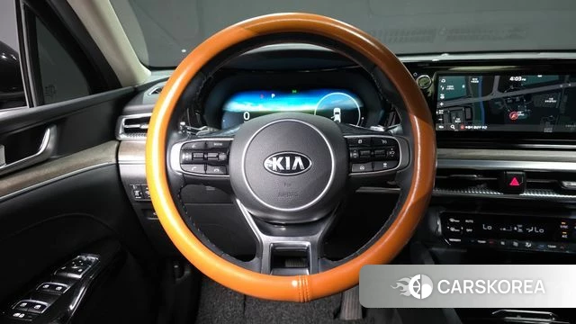 Kia K5 3rd generation 2021 Черный из Кореи, фото 4