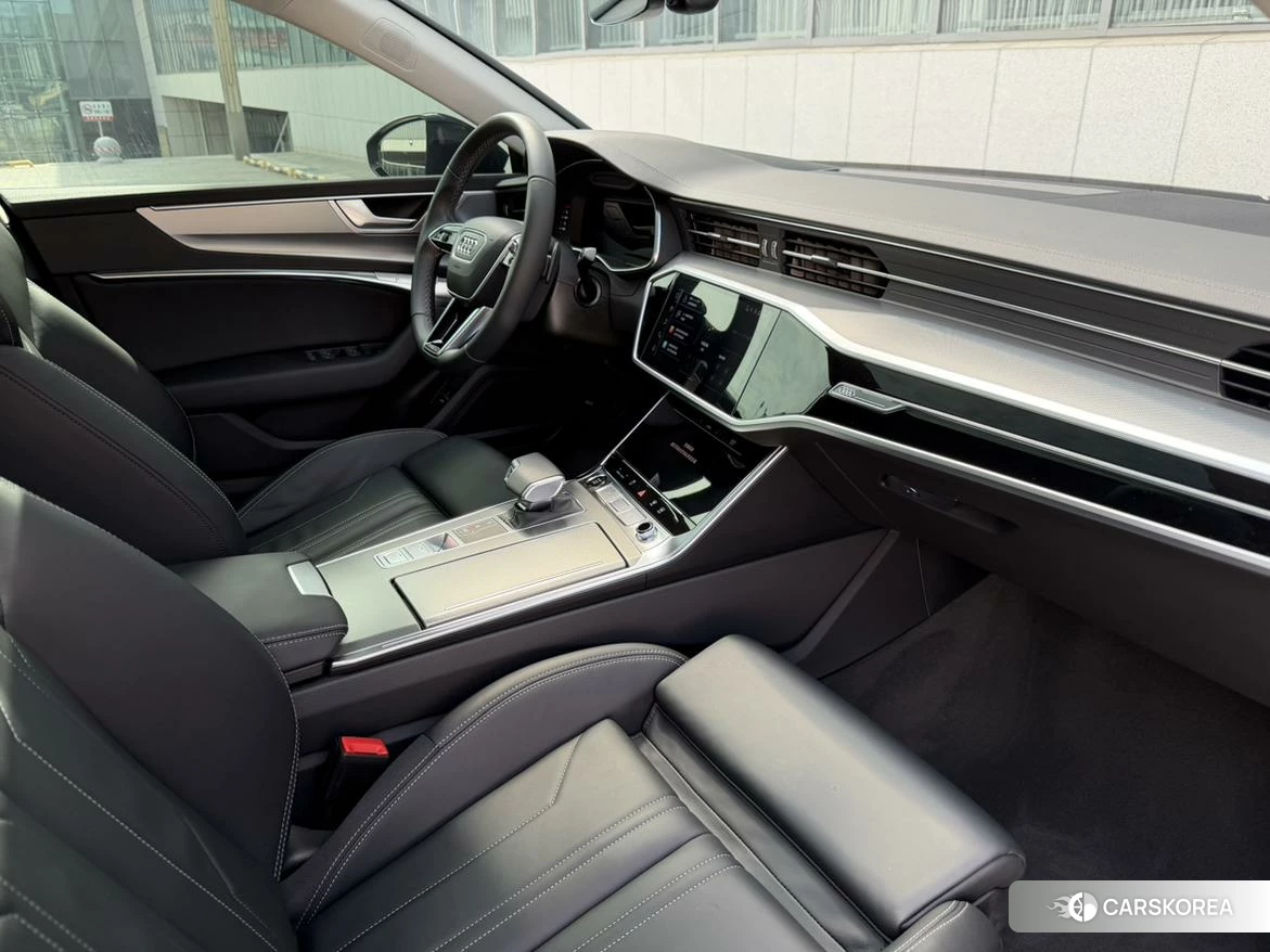 Audi A7 2023 Черный из Китая, фото 4