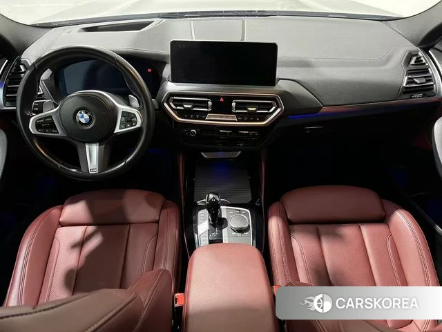 BMW X4 2023 Черный из Китая, фото 4