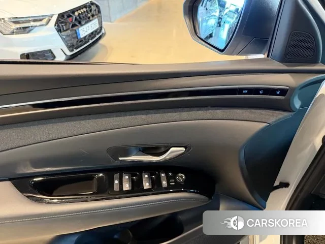 Hyundai Tucson (NX4) 2021 Белый из Кореи, фото 4