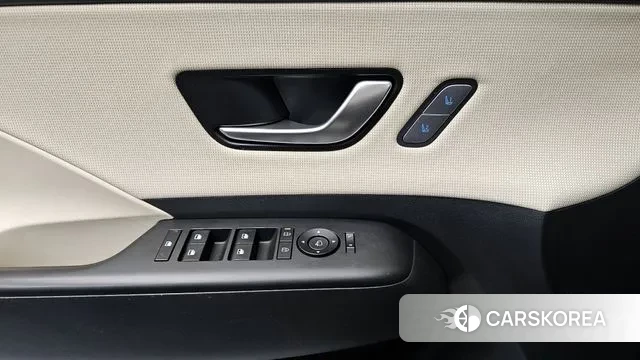 Hyundai Kona (SX2) 2023 Черный из Кореи, фото 4