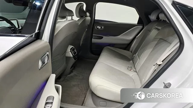 Hyundai Ionic 6 2023 Белый из Кореи, фото 4