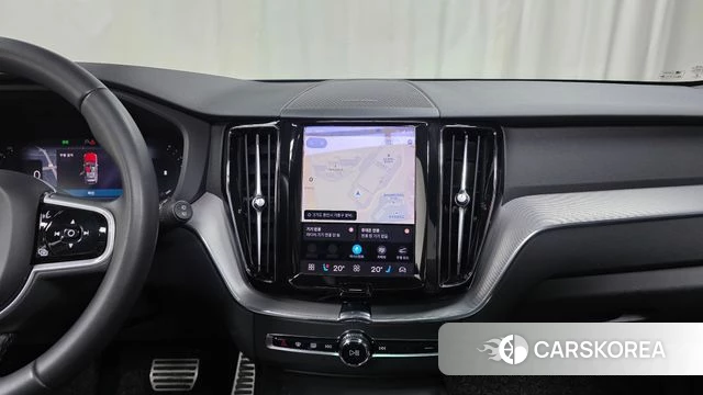 Volvo XC60 second Generation 2021 Белый из Кореи, фото 4