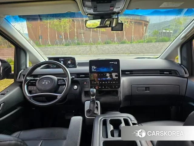 Hyundai Staria 2022 Черный из Кореи, фото 4