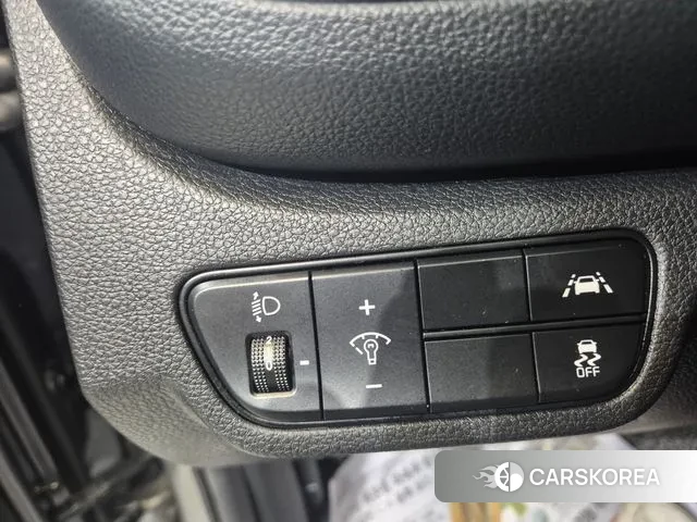 Kia Seltos 2021 Серебристо-серый из Кореи, фото 4