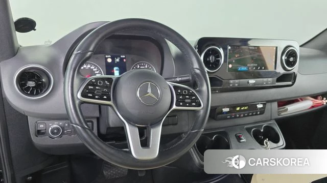 Mercedes-Benz Sprinter 2023 Черный из Кореи, фото 4