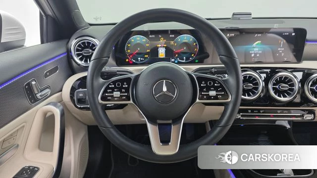 Mercedes-Benz A-Class W177 2021 Белый из Кореи, фото 4