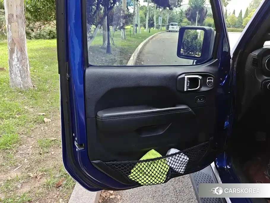 Jeep Wrangler 2018 Синий из Китая, фото 4