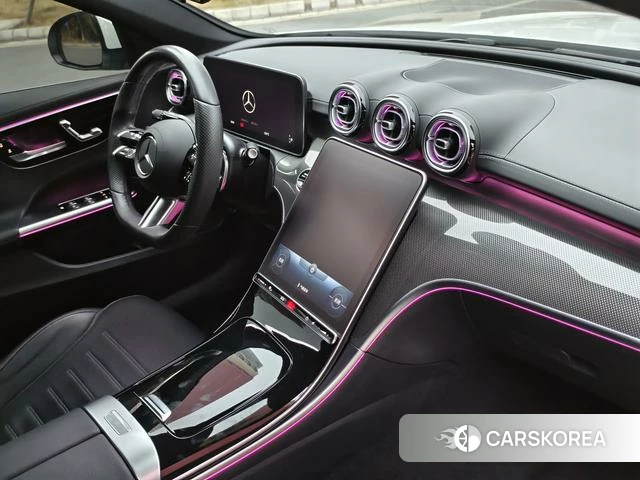Mercedes-Benz Class C 2022 Белый из Китая, фото 4
