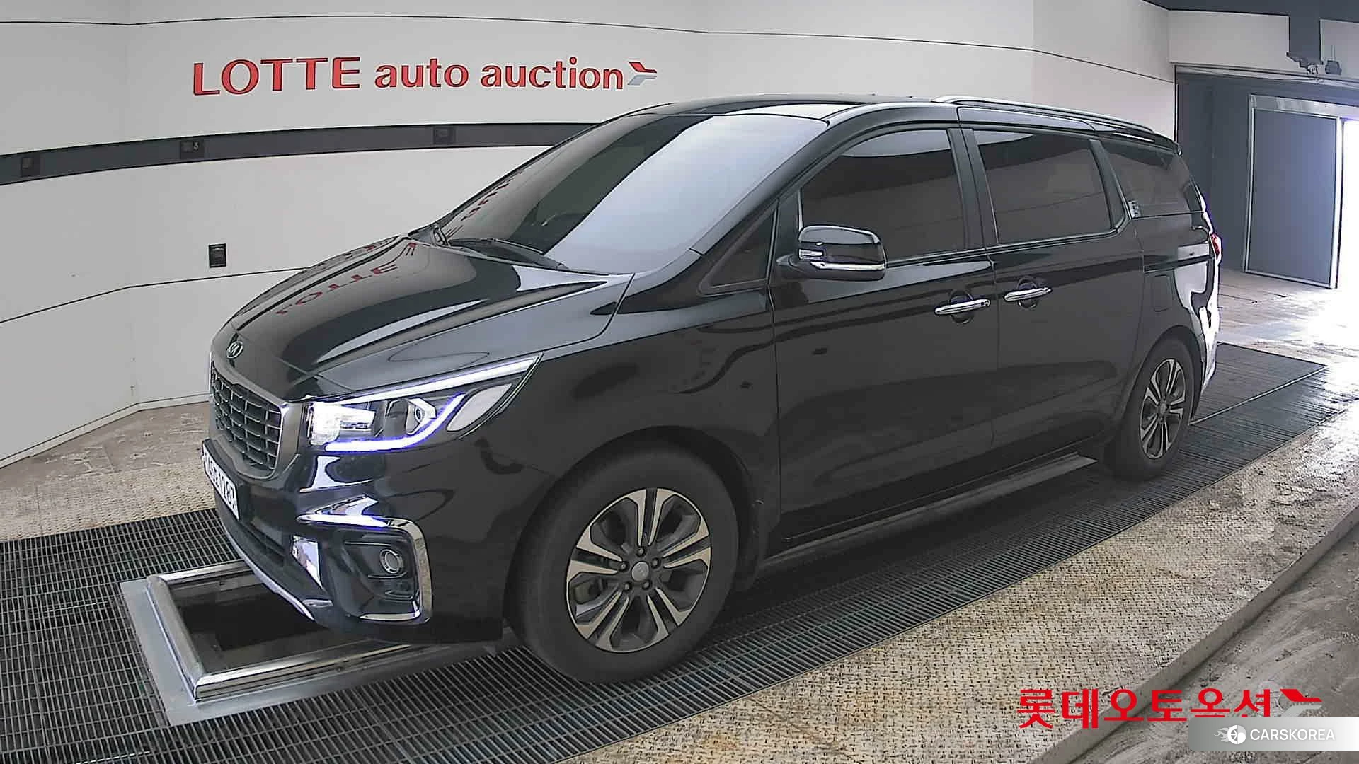 Kia Carnival 2020 Aurora Black Pearl из Кореи, фото 4