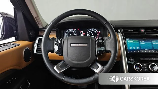 Land Rover Discovery 5 2020 Черный из Кореи, фото 4
