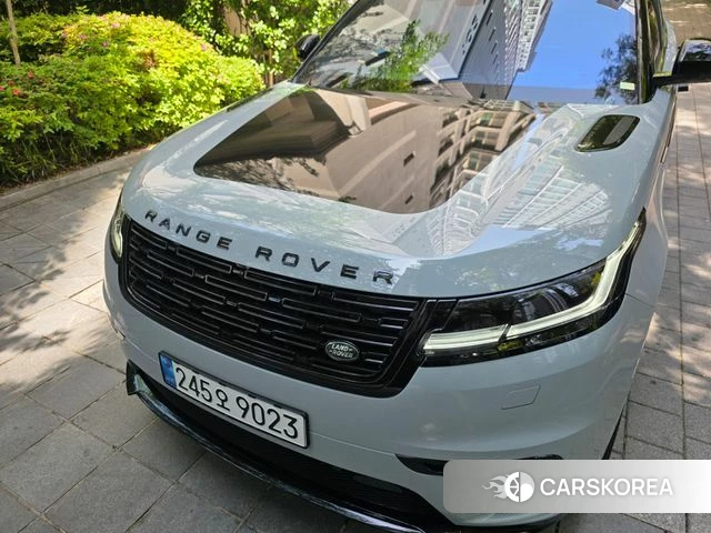 Land Rover Range Rover Velar 2025 Светло-серебряный цвет из Кореи, фото 4