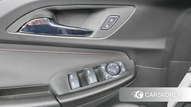 Chevrolet (GM Daewoo) Trailblazer 2023 Белый из Кореи, фото 4