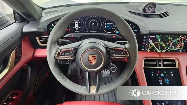 Porsche Taycan 2023 Серебристо-серый из Кореи, фото 4