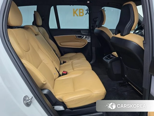Volvo XC90 second Generation 2025 Белый из Кореи, фото 4