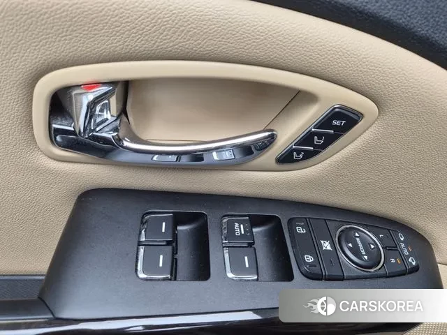 Kia The New Carnival 2019 Белый из Кореи, фото 4