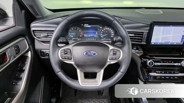 Ford Explorer 6th Generation 2023 Белый из Кореи, фото 4