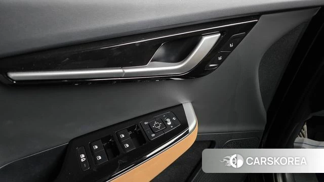 Kia EV6 2023 Черный из Кореи, фото 4
