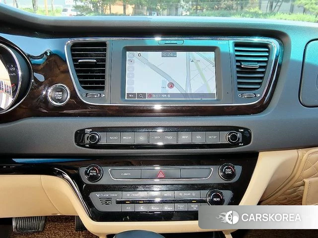 Kia The New Carnival 2018 Белый из Кореи, фото 4