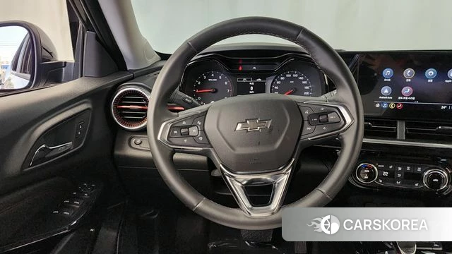 Chevrolet (GM Daewoo) Trax Crossover 2024 Черный из Кореи, фото 4