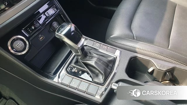 Ssangyong Beautiful Korando 2019 Черный из Кореи, фото 4