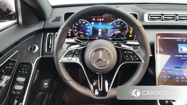 Mercedes-Benz S-Class W223 2023 Черный из Кореи, фото 4