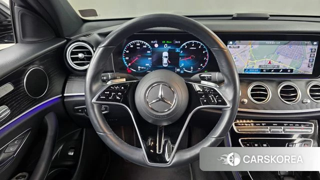 Mercedes-Benz E-Class W213 2022 Черный из Кореи, фото 4