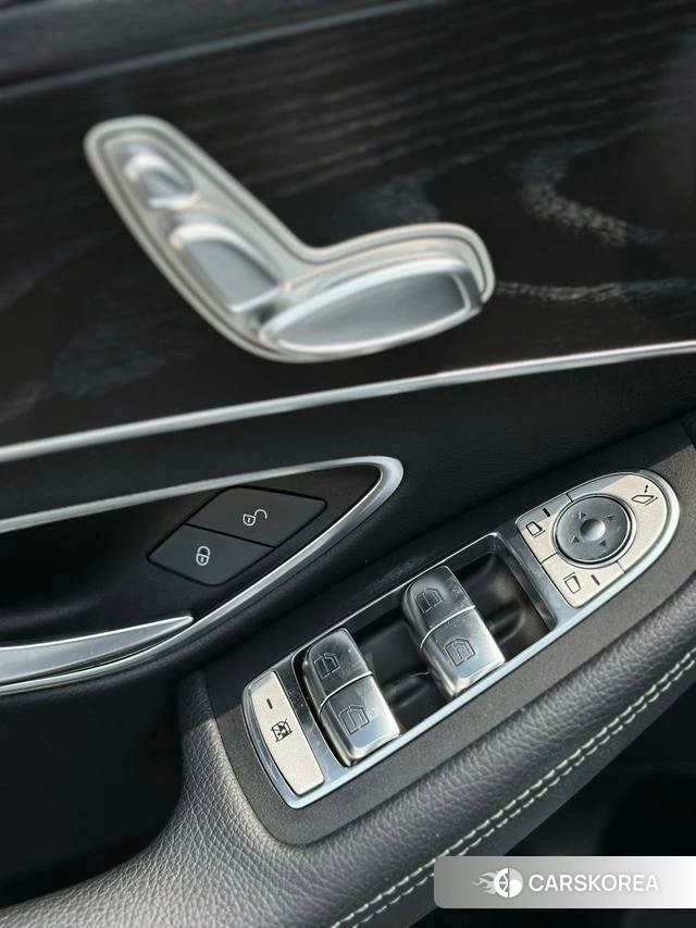Mercedes-Benz Class C 2021 Белый из Китая, фото 4
