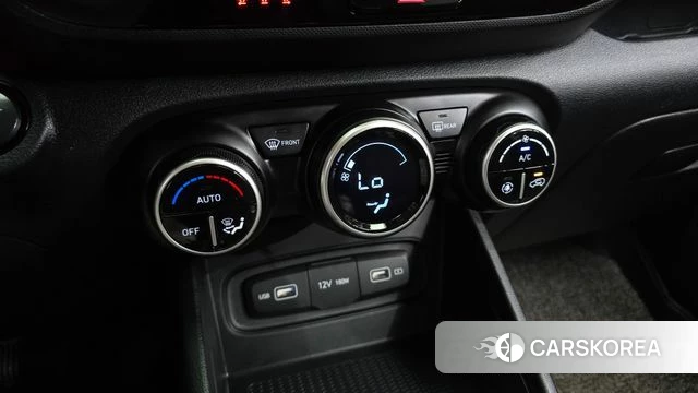 Hyundai Venue 2022 Синий из Кореи, фото 4