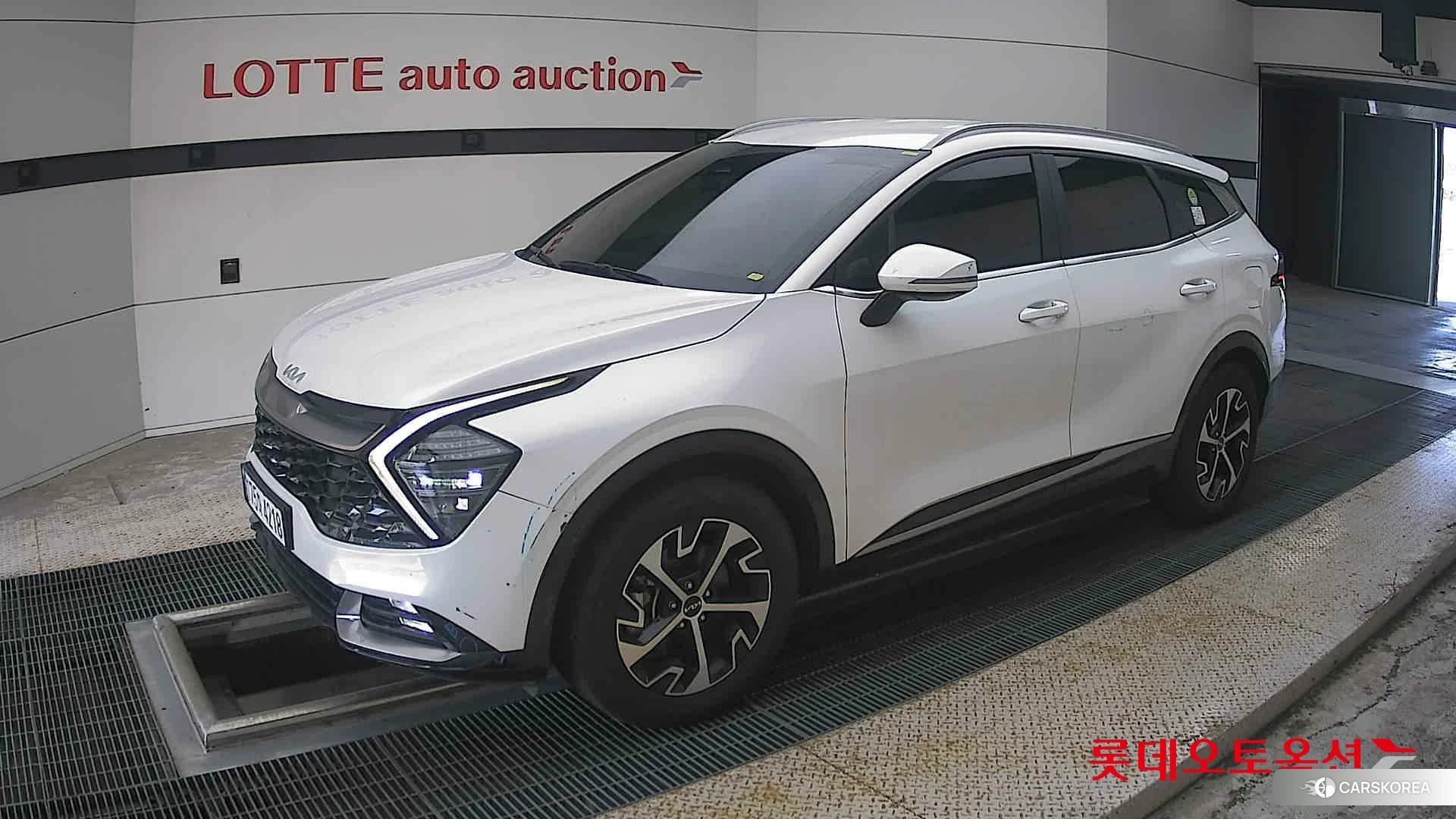 Kia Sportage Hybrid 2023 Snow White Pearl (optional) из Кореи, фото 4