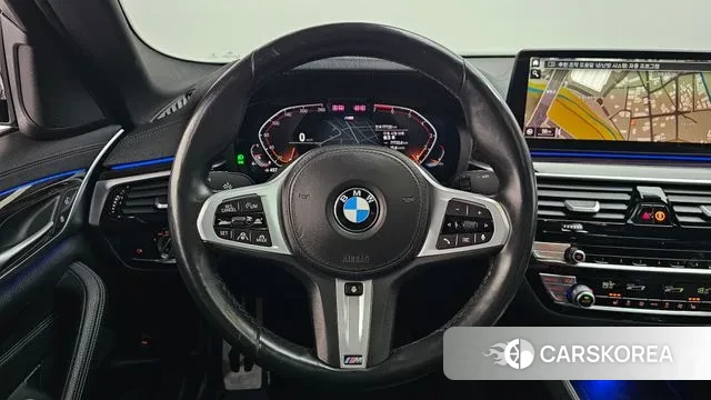 BMW 5 Series (G30) 2021 Черный из Кореи, фото 4