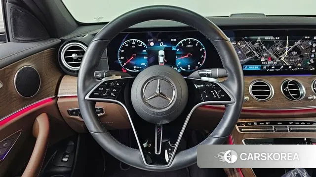 Mercedes-Benz E-Class W213 2021 Белый из Кореи, фото 4