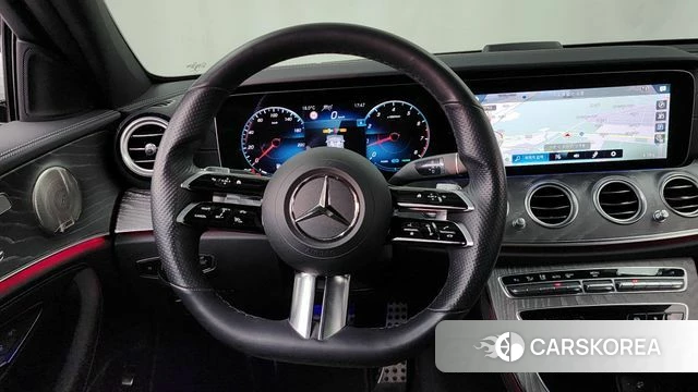 Mercedes-Benz E-Class W213 2021 Белый из Кореи, фото 4