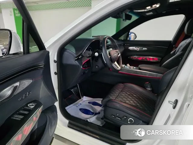 Genesis GV70 2022 Белый из Кореи, фото 4