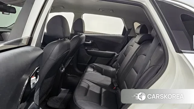 Kia The New Niro 2021 Белый из Кореи, фото 4