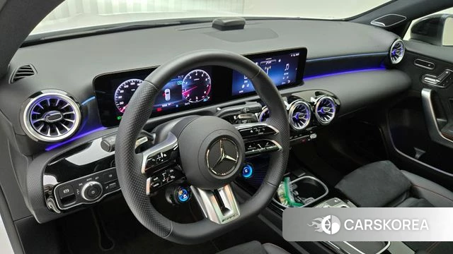 Mercedes-Benz A-Class W177 2025 Белый из Кореи, фото 4